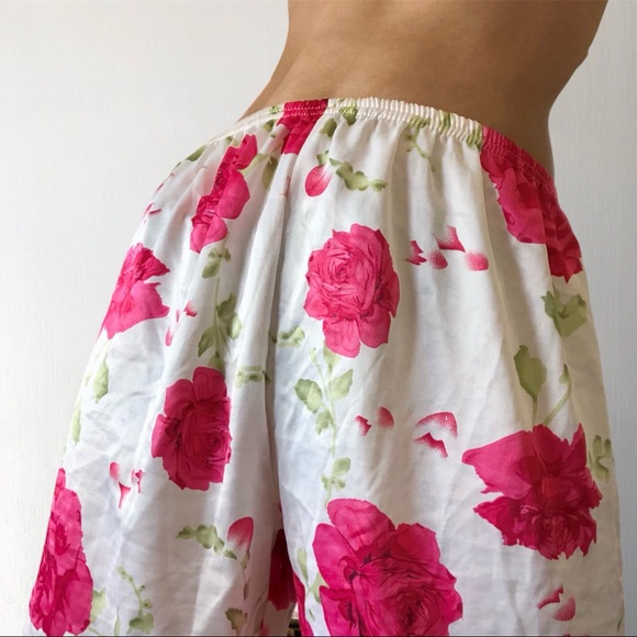 90s Floral Bloomer Shorts - Picture 1 of 6